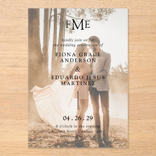 Invitations En Acrylique Contemporain Bold Monogramme Photo Mariage moderne (Recto)