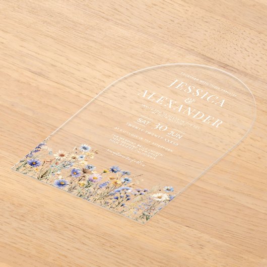 Invitations En Acrylique Elégant bleu Dusty Fleur sauvage Mariage Clear Arc (Poser)