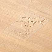 Invitations En Acrylique Élégant Gold Script Nous sommes engagés pour la pa (Poser)