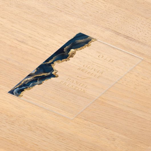 Invitations En Acrylique Élégant Marine Blue Gold Agate Mariage Monogramme (Poser)