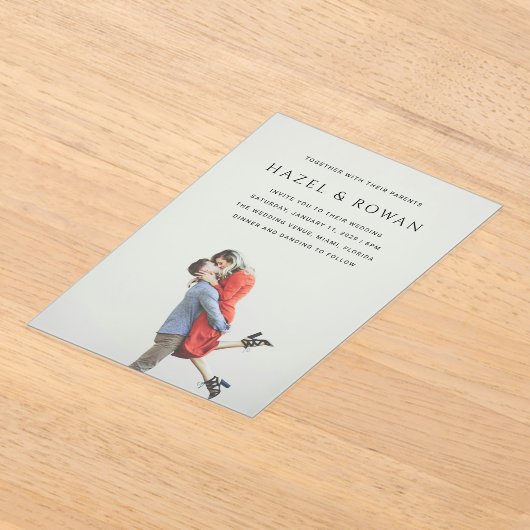 Invitations En Acrylique Hazel Photo Mariage moderne (Poser)
