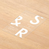 Invitations En Acrylique Mariage de monogramme blanc moderne (Poser)