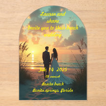 Mariage sur la plage au coucher du soleil