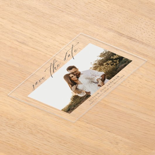 Invitations En Acrylique Modern Script Photo Wedding Enregistrer la date (Poser)