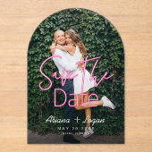 Invitations En Acrylique Neon Pink Modern Script Photo Enregistrer la date (Recto)