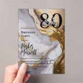 Invitations En Acrylique Or élégant | Marbre blanc Moderne 80 Anniversaire (In situ (ordinateur de poche))