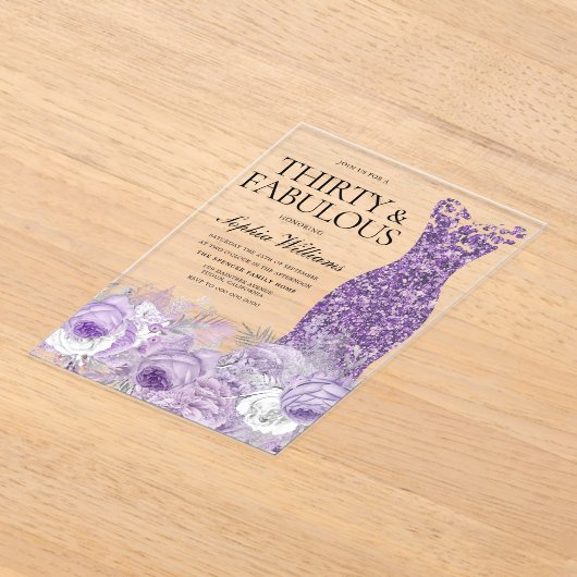 Invitations En Acrylique Robe pourpre Trente et fabuleux 30e anniversaire (Poser)