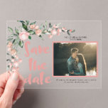 Invitations En Acrylique Romantic Blush PInk Floral Photo Enregistrer la da<br><div class="desc">Annoncez votre journée spéciale avec cette photo florale rose romantique Sauvez la date Invitation acrylique, conçue pour capturer l'élégance et la joie de votre prochain mariage. Cette invitation présente une douce palette rose vif ornée de délicats flancs d'aquarelle, créant une atmosphère enchanteresse et romantique qui donne le ton de votre...</div>