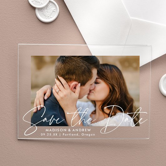 Invitations En Acrylique Script blanc manuscrit moderne Enregistrer la date