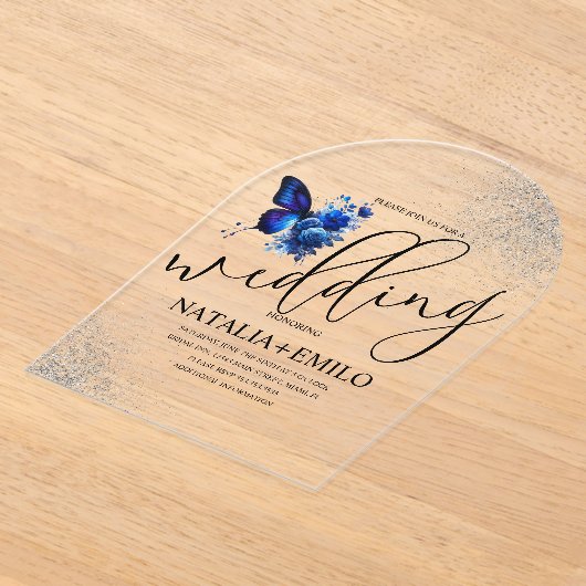 Invitations En Acrylique Script de papillon bleu moderne Mariage minimal (Poser)