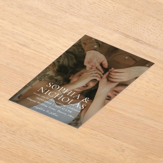 Invitations En Acrylique Simple Mariage photo moderne noir et blanc (Poser)