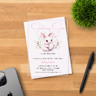Invitations En Acrylique Somebunny Sweet est sur le chemin Baby shower fill