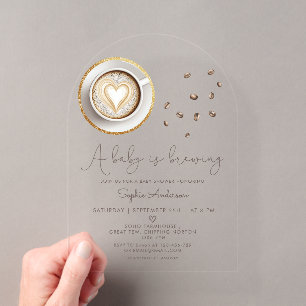 Invitations En Acrylique Un bébé prépare un café Baby Shower