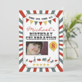 Invitations faites sur commande de fête (Debout devant)