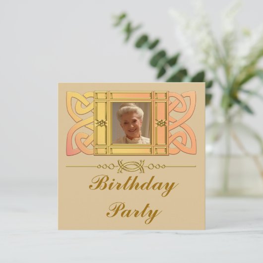 Invitations faites sur commande de fête (Debout devant)