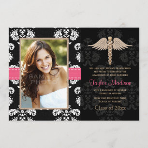 Invitations fuchsia d'annonces d'obtention du