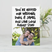 INVITATIONS MODERNES DE MARIAGE DE SCRIPT MINIMALI (Debout devant)