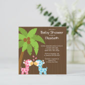 Invitations multiples de baby shower de girafe de (Debout devant)