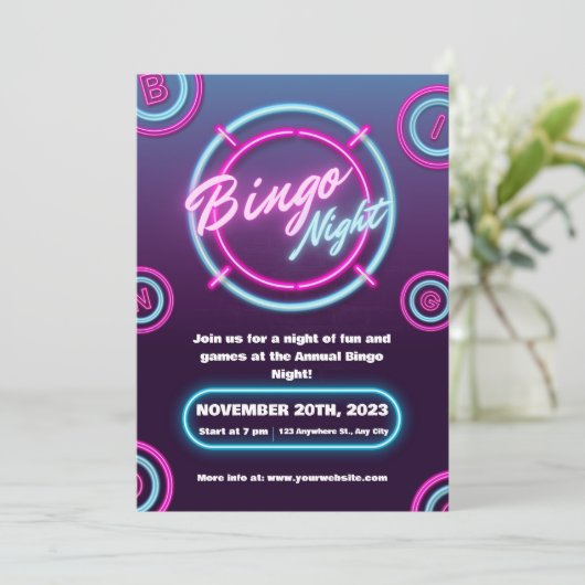 Invitations nocturnes de Bingo moderne violet et b (Debout devant)
