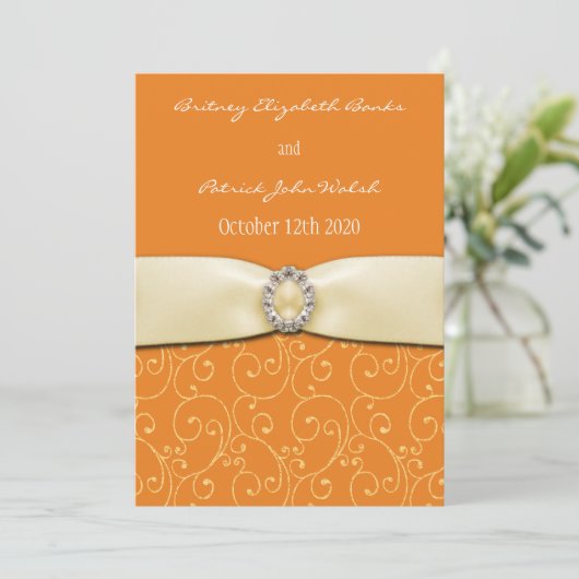 Invitations oranges de mariage de ruban de remous (Debout devant)