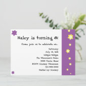 Invitations pour l'anniversaire des fleurs violett (Debout devant)