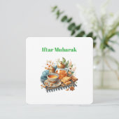 Invitations pour le dîner Iftar (Debout devant)