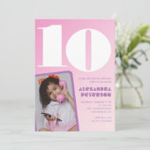Invitations rose 10e anniversaire Purple Retro Pho (Debout devant)