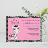 Invitations roses mignonnes de baby shower de (Debout devant)