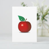 Invitations rouges croquantes d'Apple (Debout devant)