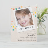 Invitations simples 5e anniversaire Girl Photo (Debout devant)