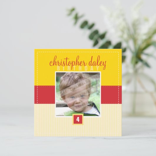 INVITATIONS SPÉCIAUX :: carré charmant 2SQ (Debout devant)