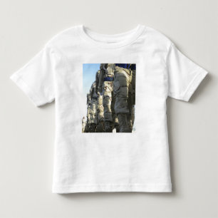 Iraakse luchtmacht werft mars kinder shirts