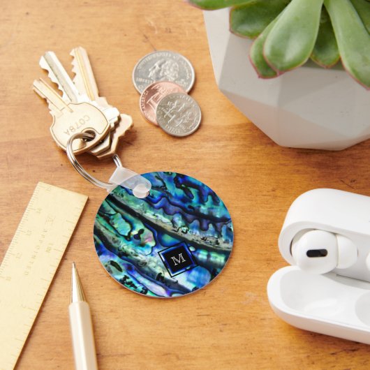 Iridescent Abalone Shell Monogram Sleutelhanger (Bureau)
