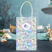 Iridescent Mermaid Scales Clam Shell V1 ID1144 Medium Cadeauzakje