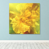 Iris beauté intérieure (jaune chaud) toile carré (Insitu (Plancher de Bois))