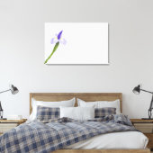 Irisbloem. Canvas Afdruk (Insitu (Slaapkamer))