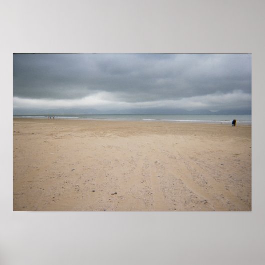 Irish Beach op een stormachtige dag Poster (Voorkant)