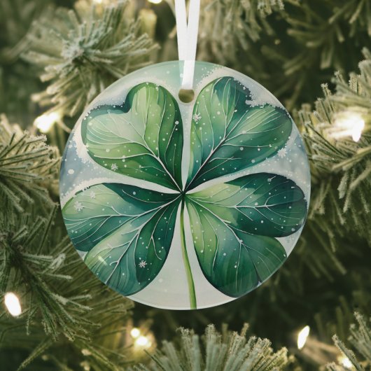 Irish Christmas Shamrock Glas Ornament (Insitu)