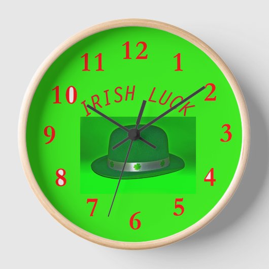 IRISH LUCK Wall Clock (Voorkant)