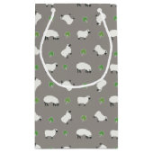 Irish Shamrock and Sheep Pattern Klein Cadeauzakje (Achterkant)
