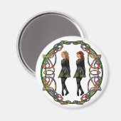 Irish Step Dancers in Celtic Knotwork Surround Magneet (Voorkant / Achterkant)