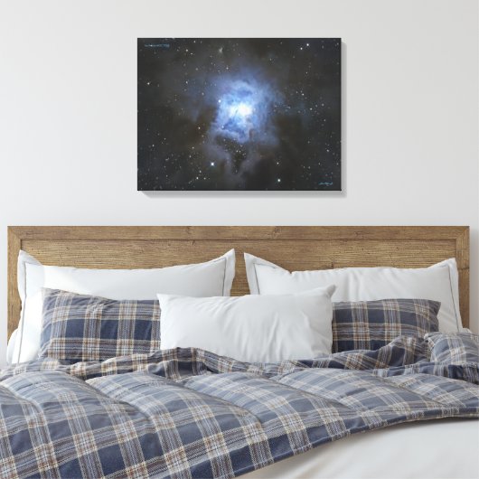 Irisnevel (NGC 7023) - Middelgrote canvasprint Canvas Afdruk (Insitu (Slaapkamer))