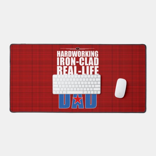 Iron Clad Real Life Superheld Pap en Red Plaid Bureaumat (Keyboard & Muis)