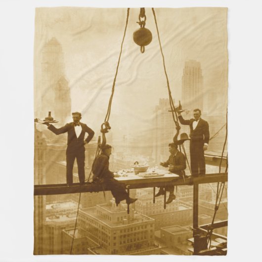 Ironwerkers lopen op de 32 verdieping fleece deken (Voorkant)