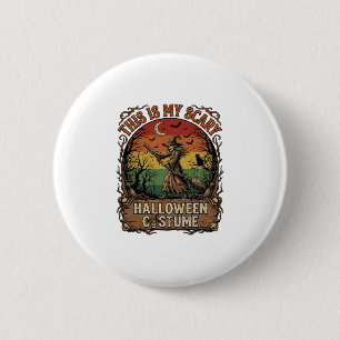 Is Eng Halloween Kostuum Heks Bezem Kat Ronde Button 5,7 Cm