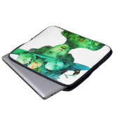 Is She Wicked? Computer and Electronics Bag Laptop Sleeve (Voorkant onderkant)