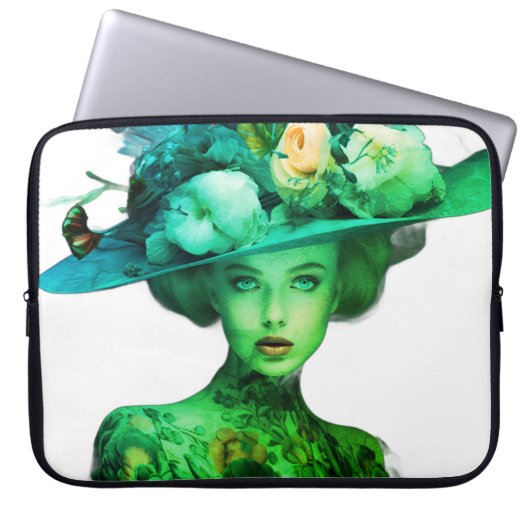 Is She Wicked? Computer and Electronics Bag Laptop Sleeve (Voorkant)