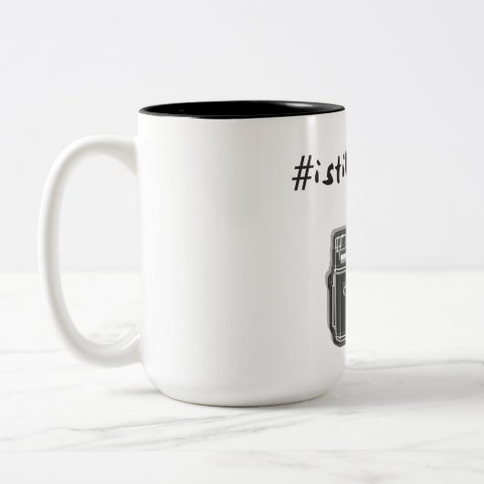 #istillshootfilm + camera-mok tweekleurige koffiemok (Links)