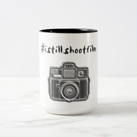 #istillshootfilm + tasse d'appareil-photo (Centre)