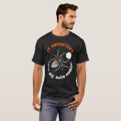 IT-architect modulaire spin tech-humor T-shirt (Voorkant volledig)